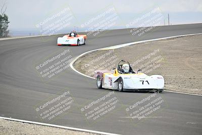 media/Jan-26-2025-CalClub SCCA (Sun) [[cfcea7df88]]/Group 6/Race/